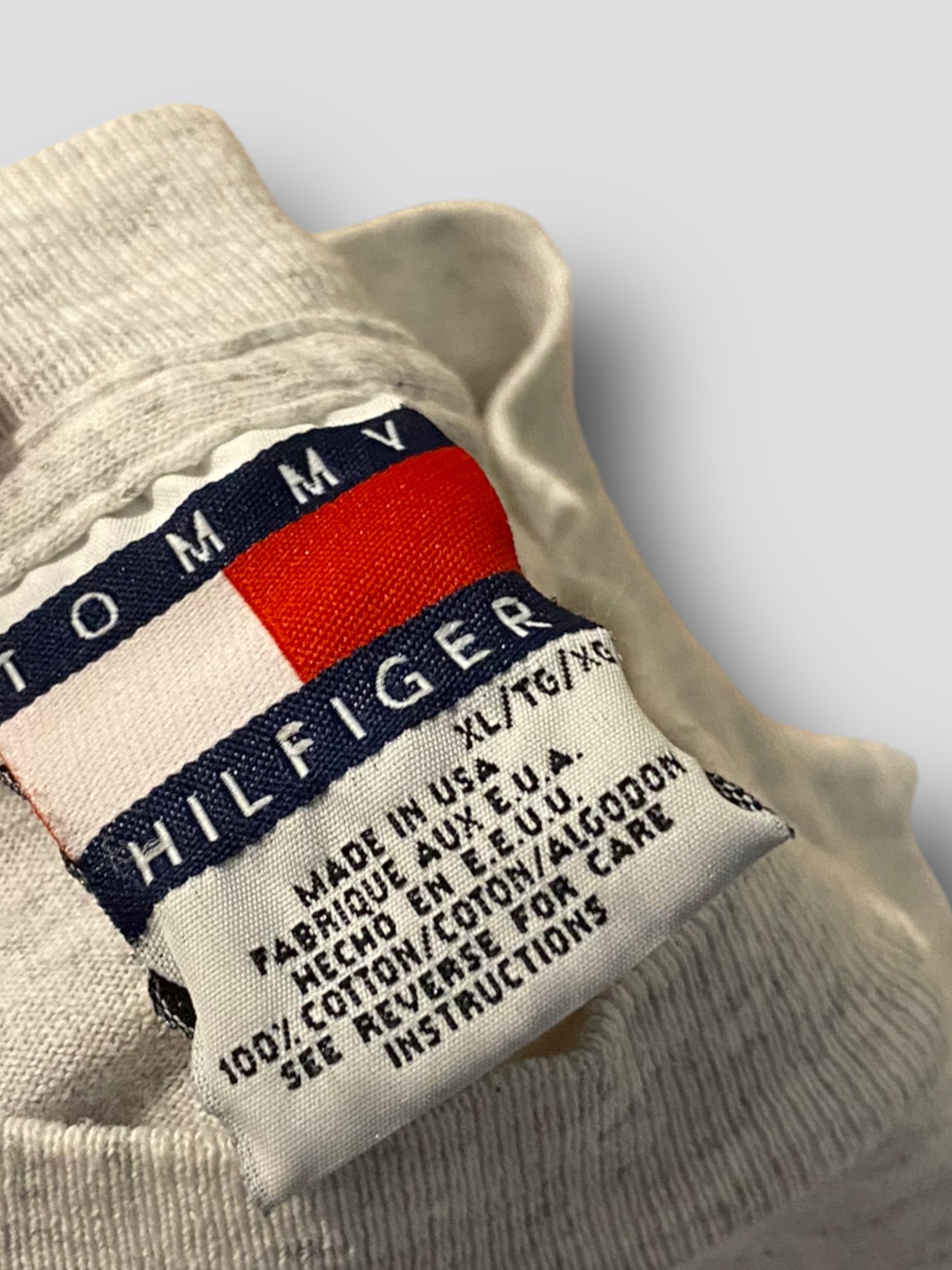 Vintage Tommy Hilfiger T-paita (XL)