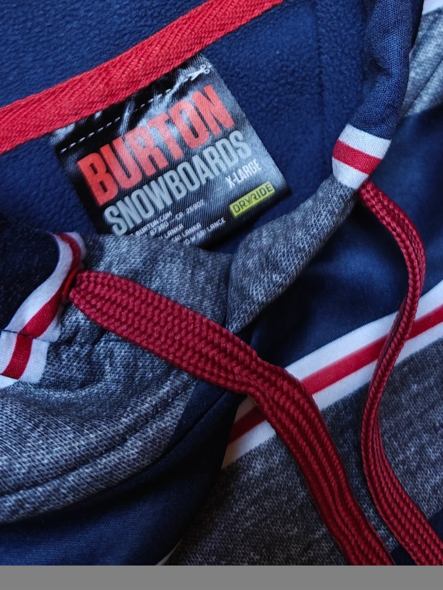 Burton Huppari (XL)