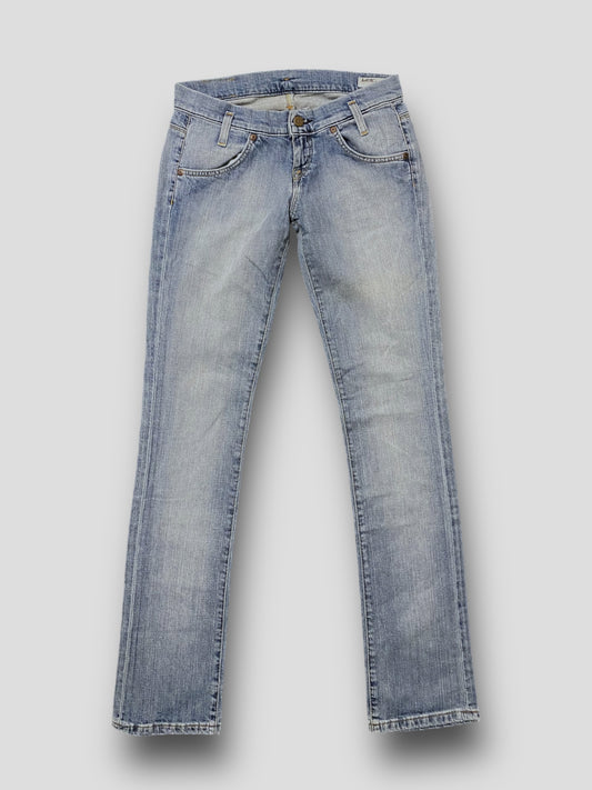 Lee Farkut (W27 L33)