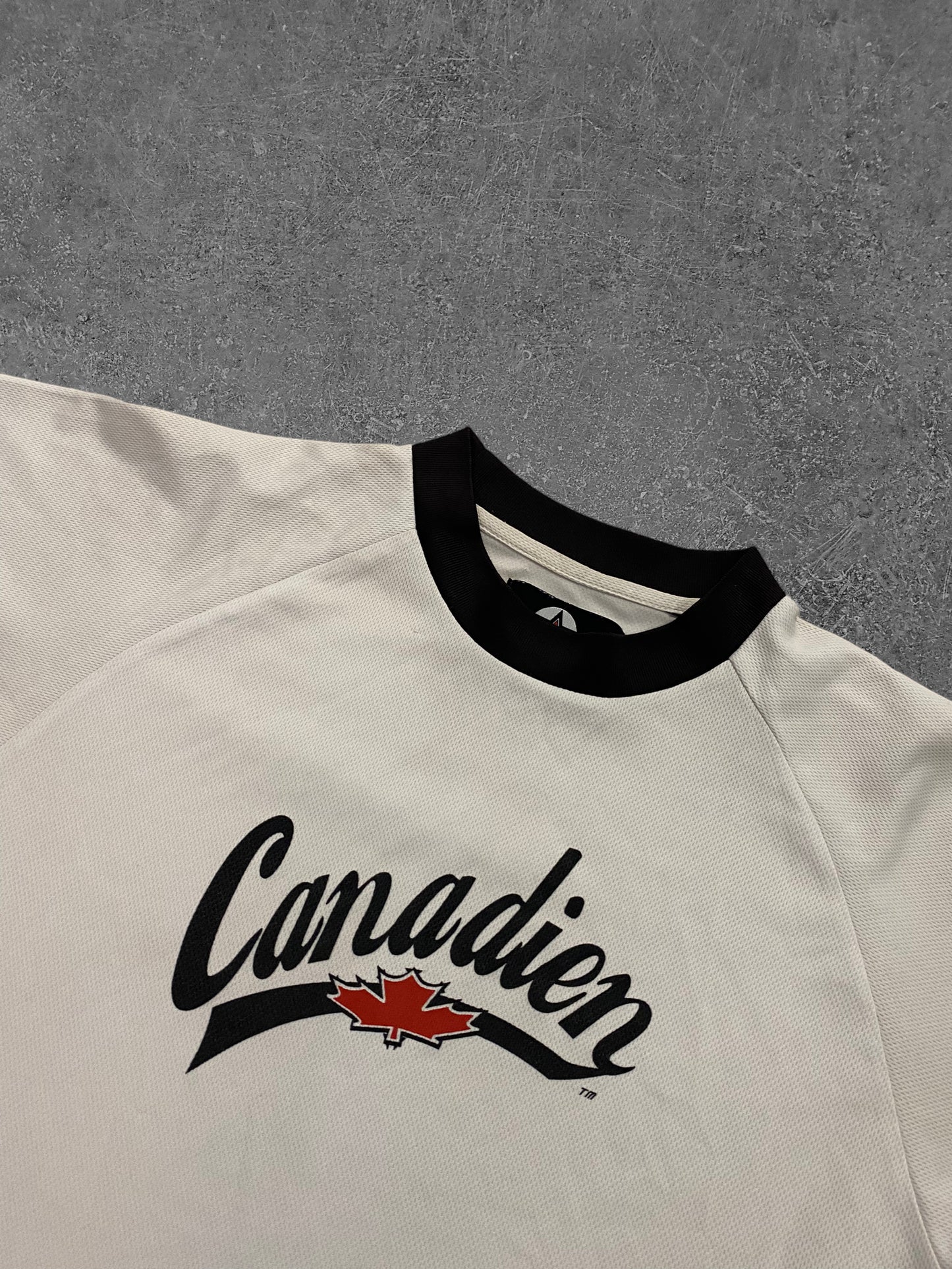 Canadien Paita (S)