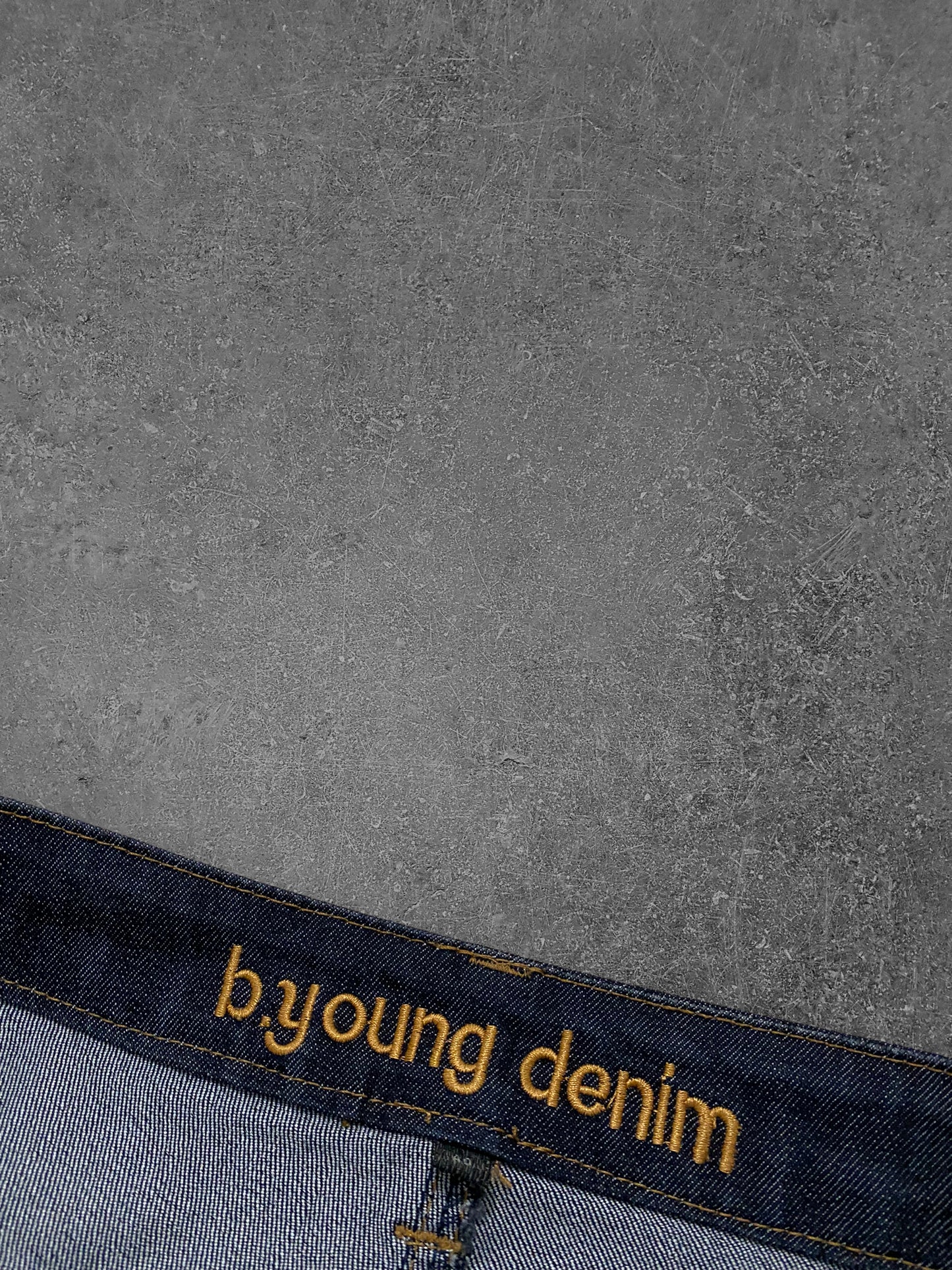 B,young denim Farkkuhame (40)