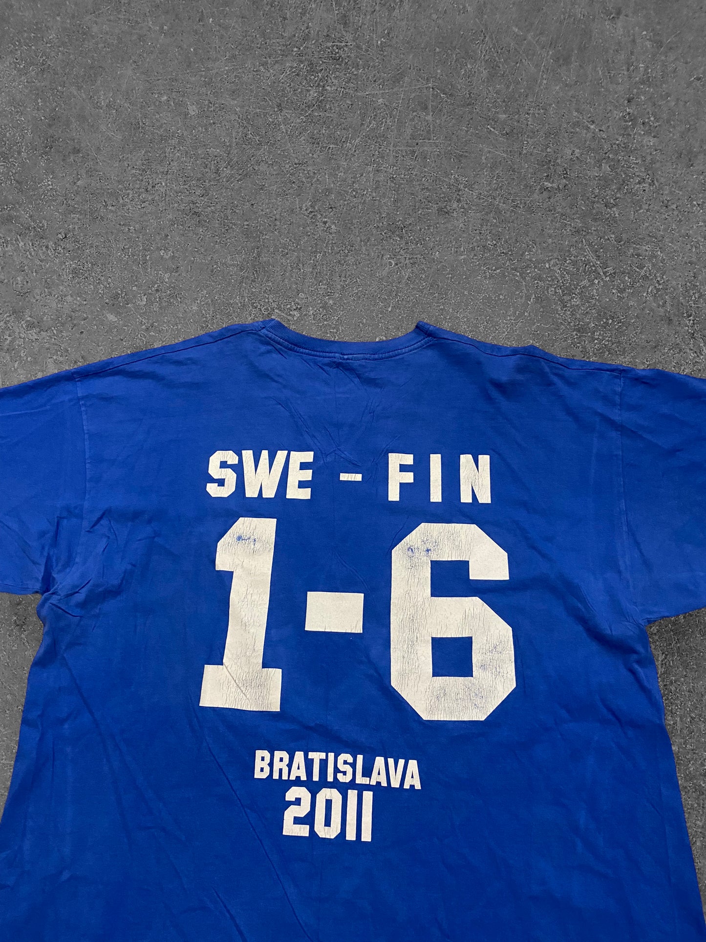 Leijonat 2011 MM-Kisat 6-1 T-Paita (XL)