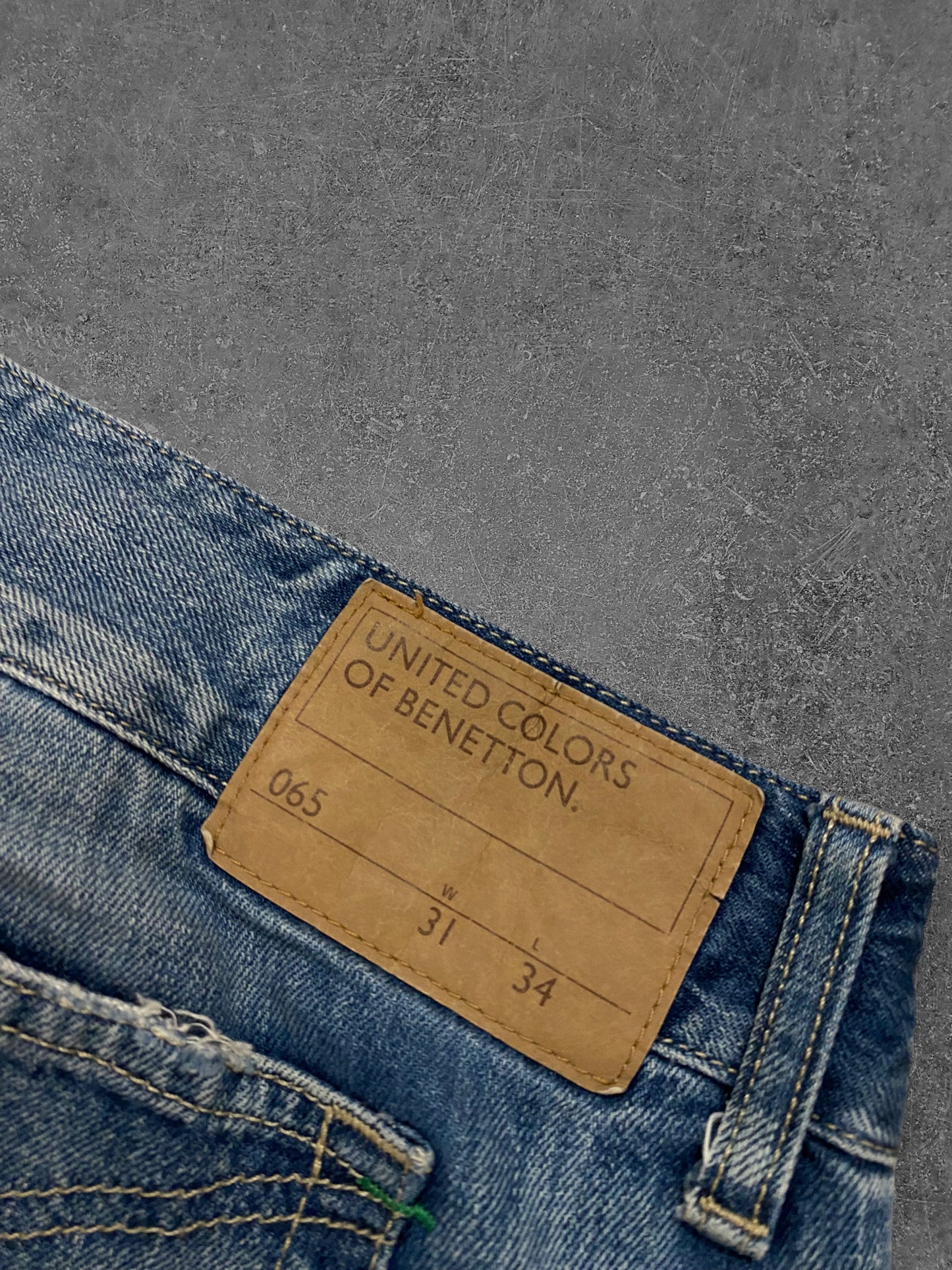 United Colors Of Benetton Flare Farkut (W31 L34)