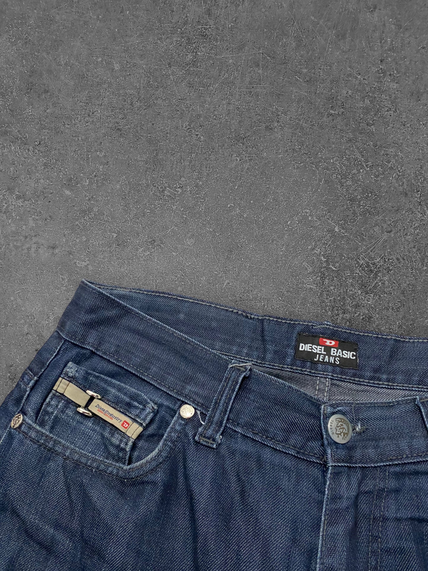 Vintage Diesel Basic Jeans (W34, L32)