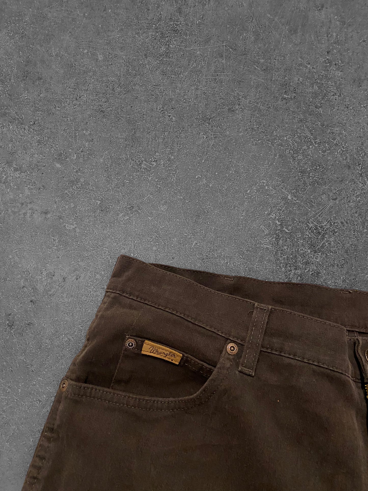 Ruskeat Wrangler Farkut (W38, L30)