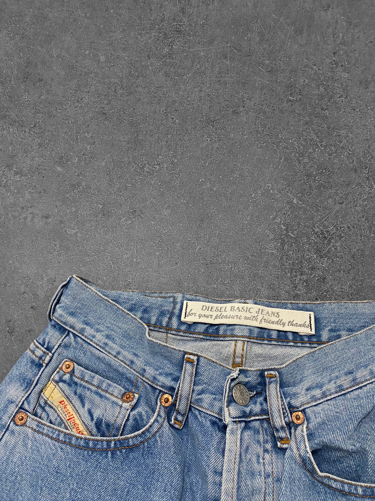 Vintage Diesel Basic RR55 Jeans (W28, L30)