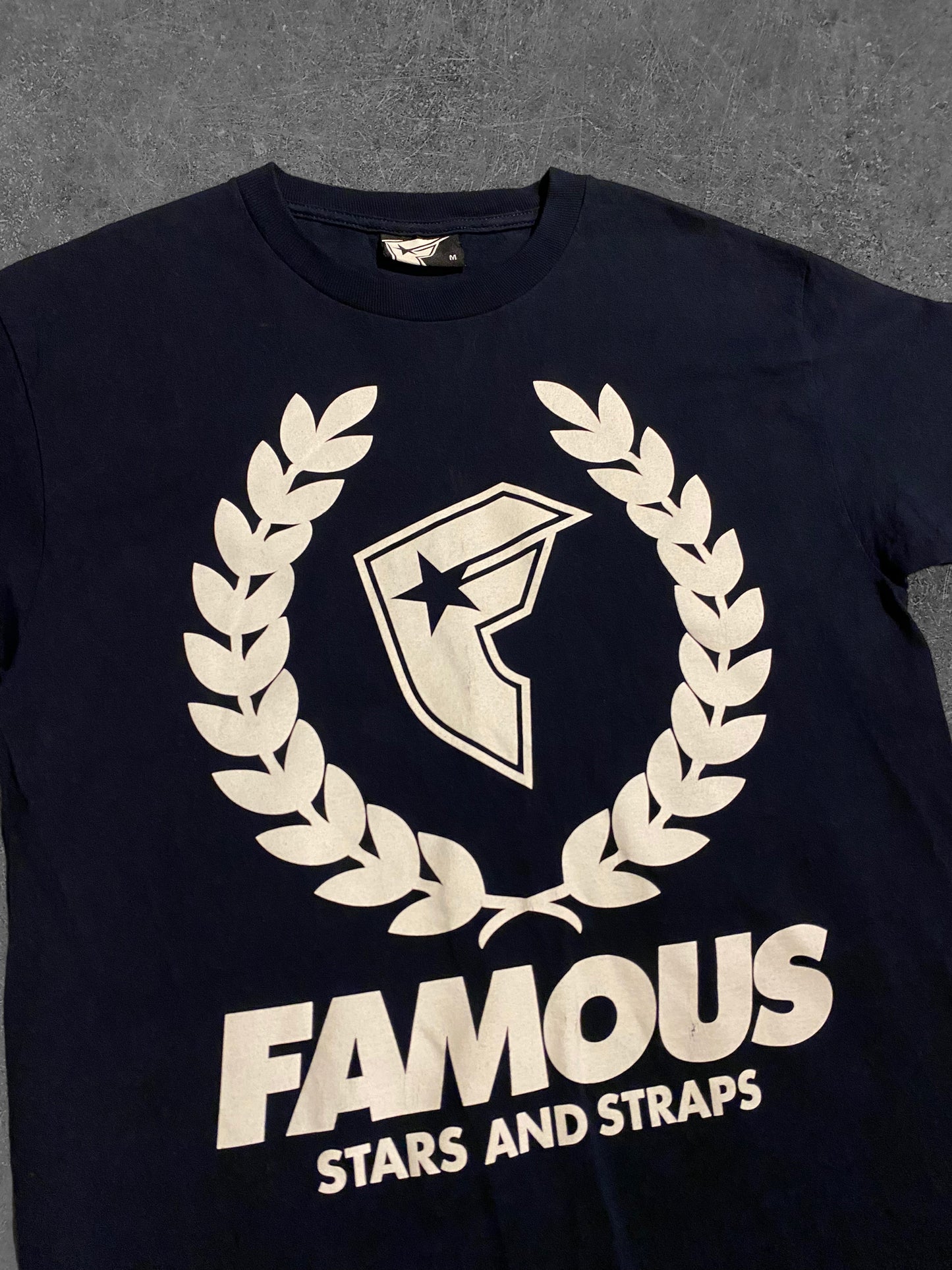 Famous stars and straps T-Paita (M)