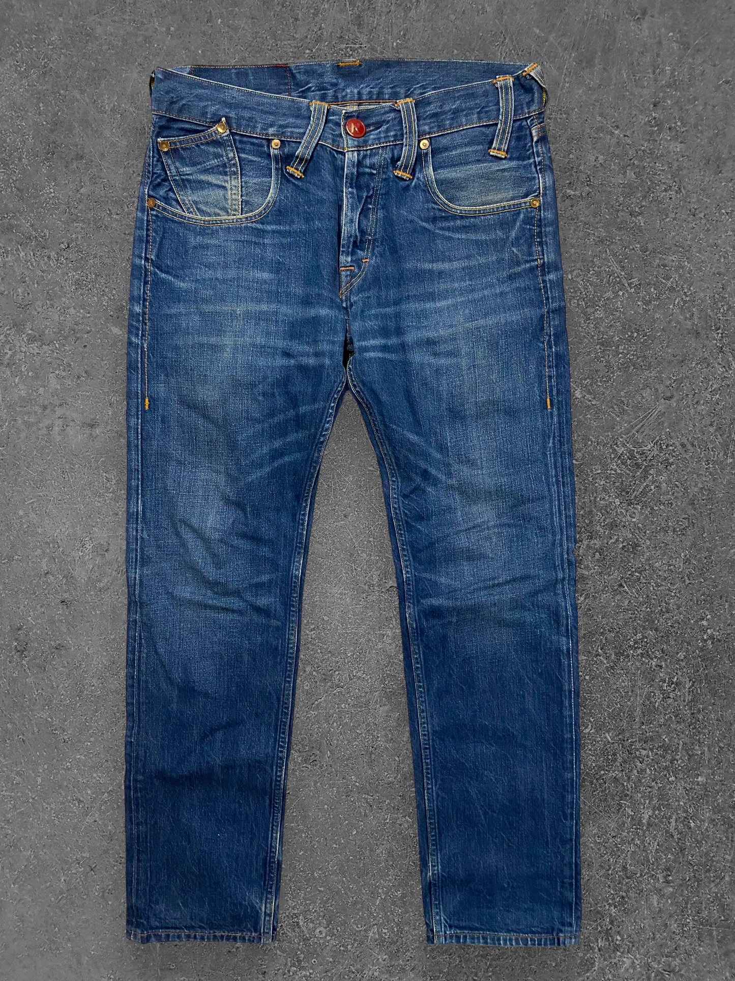 Erittäin Harvinaiset Levis Red Label Farkut (W32 L32)
