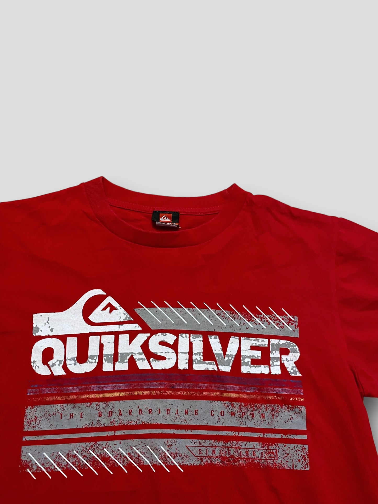 Quiksilver T-paita (S) (cropattu malli)