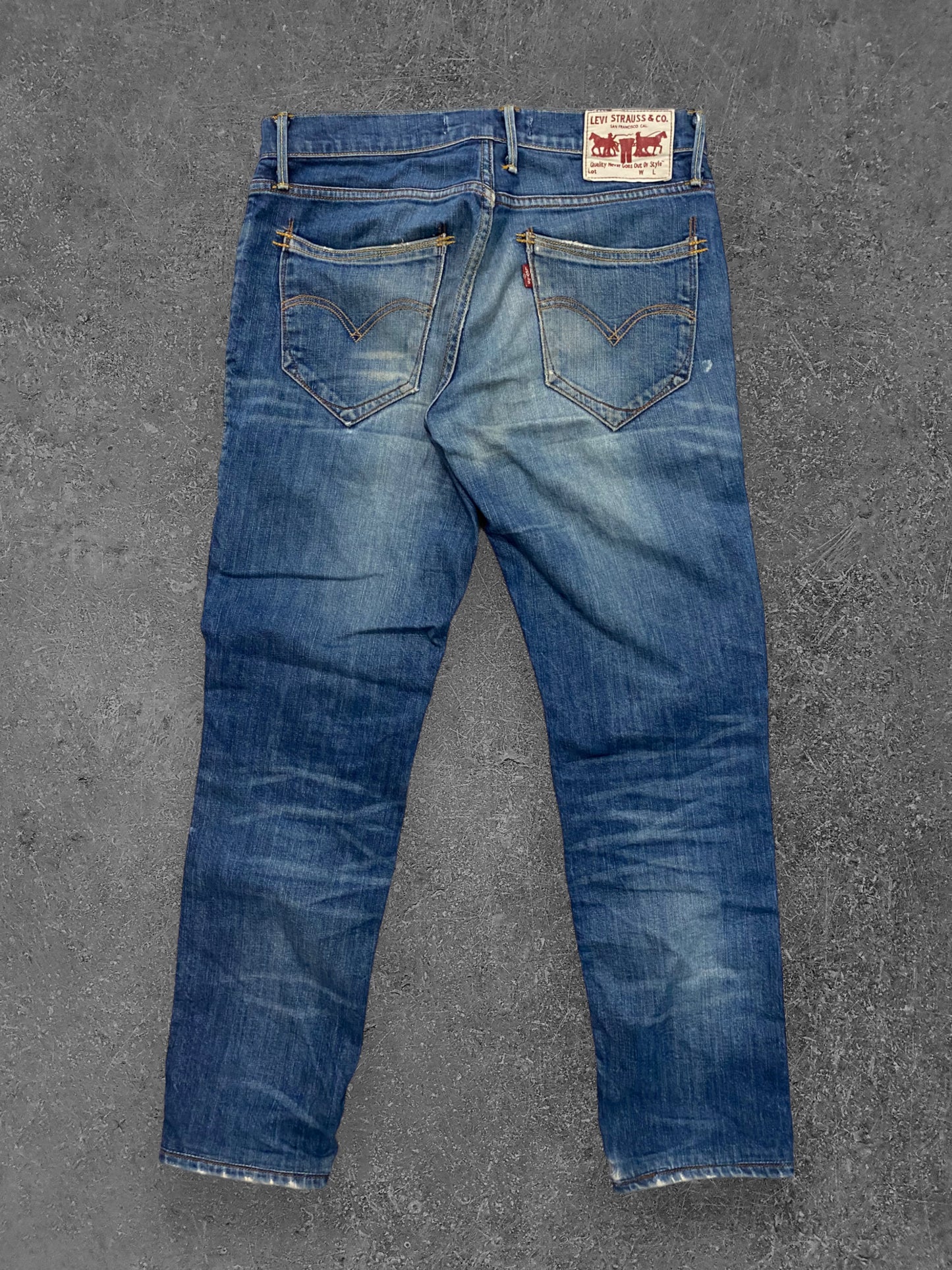 Levis 519 Farkut (W30 L32)