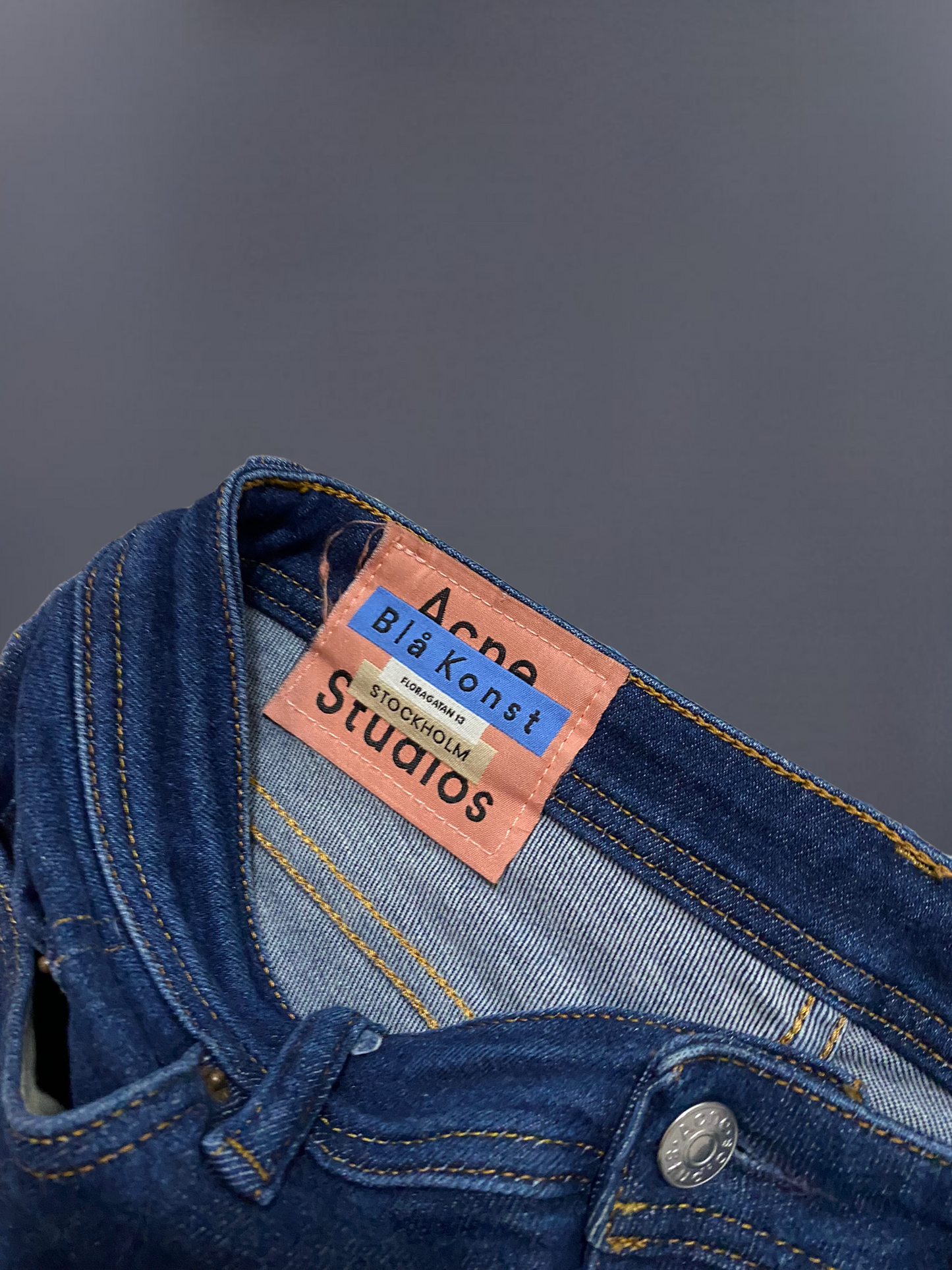Acne Studios Farkut (W29, L34)