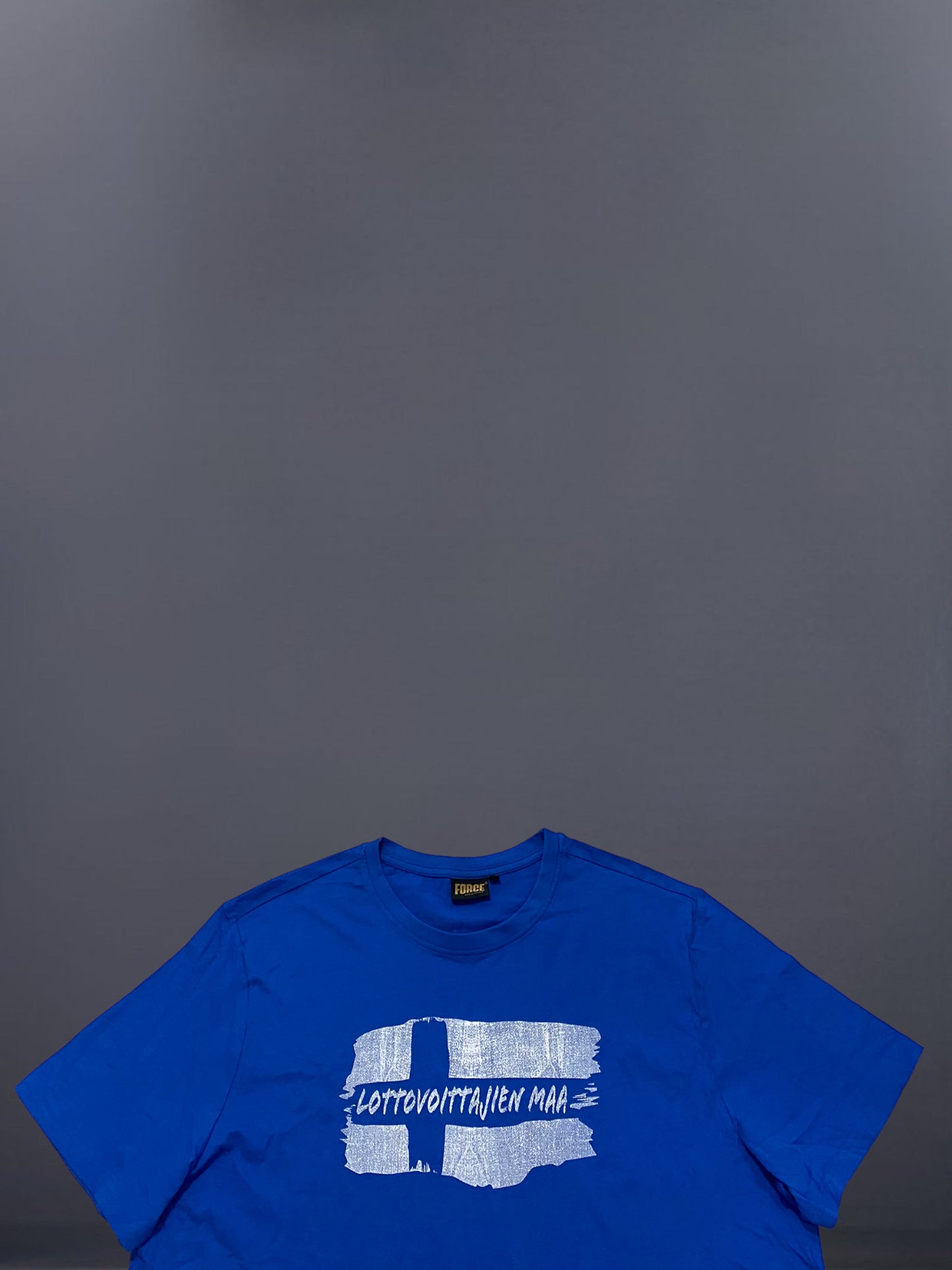 Lottovoittajien Maa T-paita (XL)
