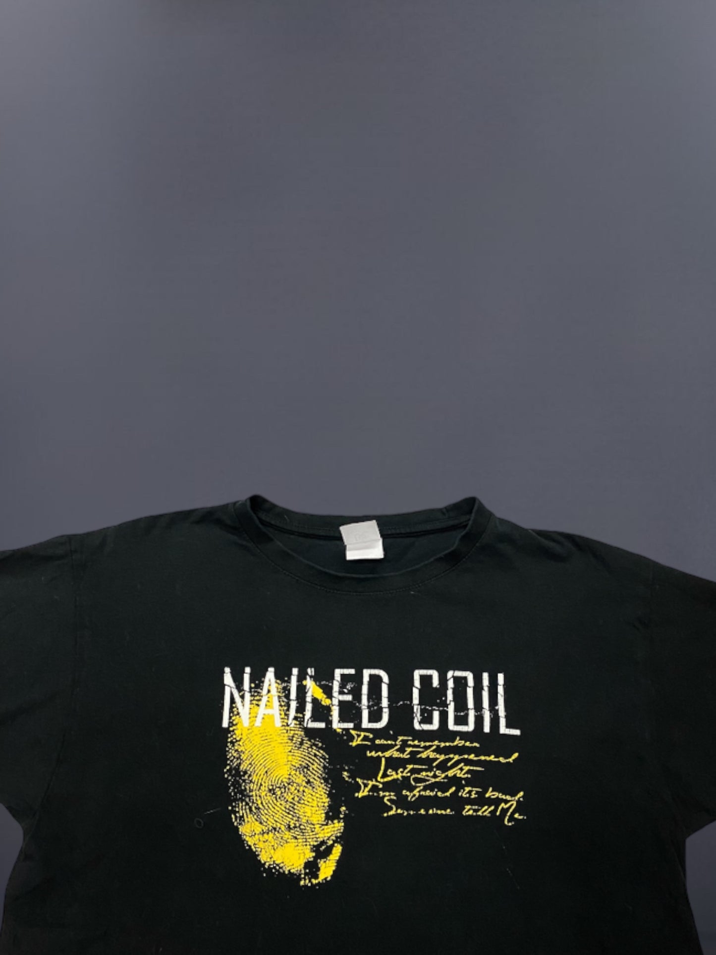 Nailed Coil T-paita (M)