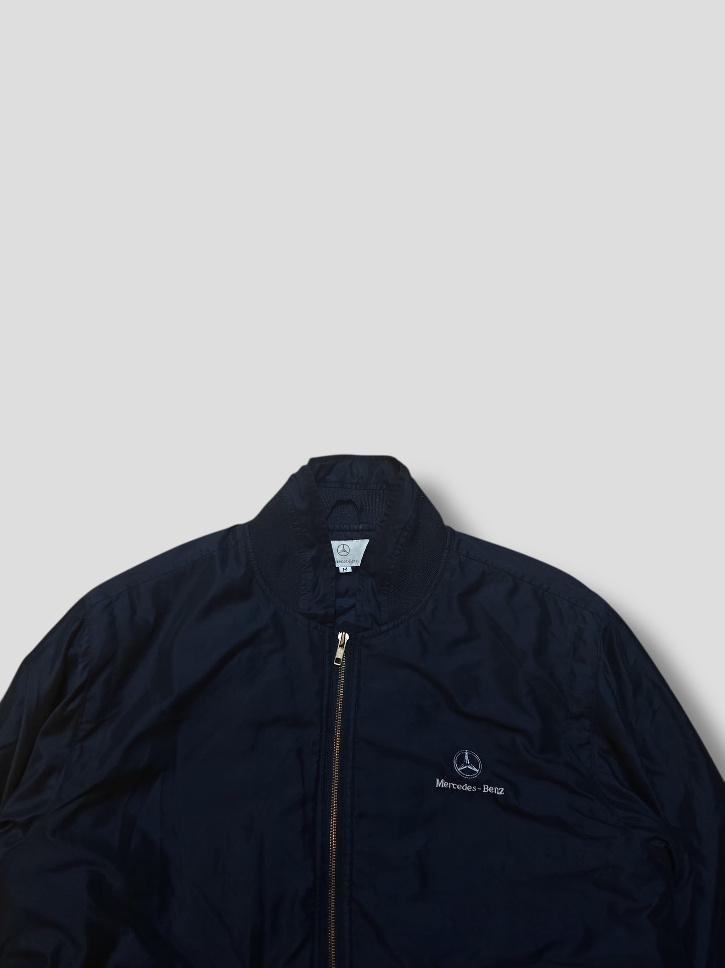 Mercedez-Benz Bombertakki (M)