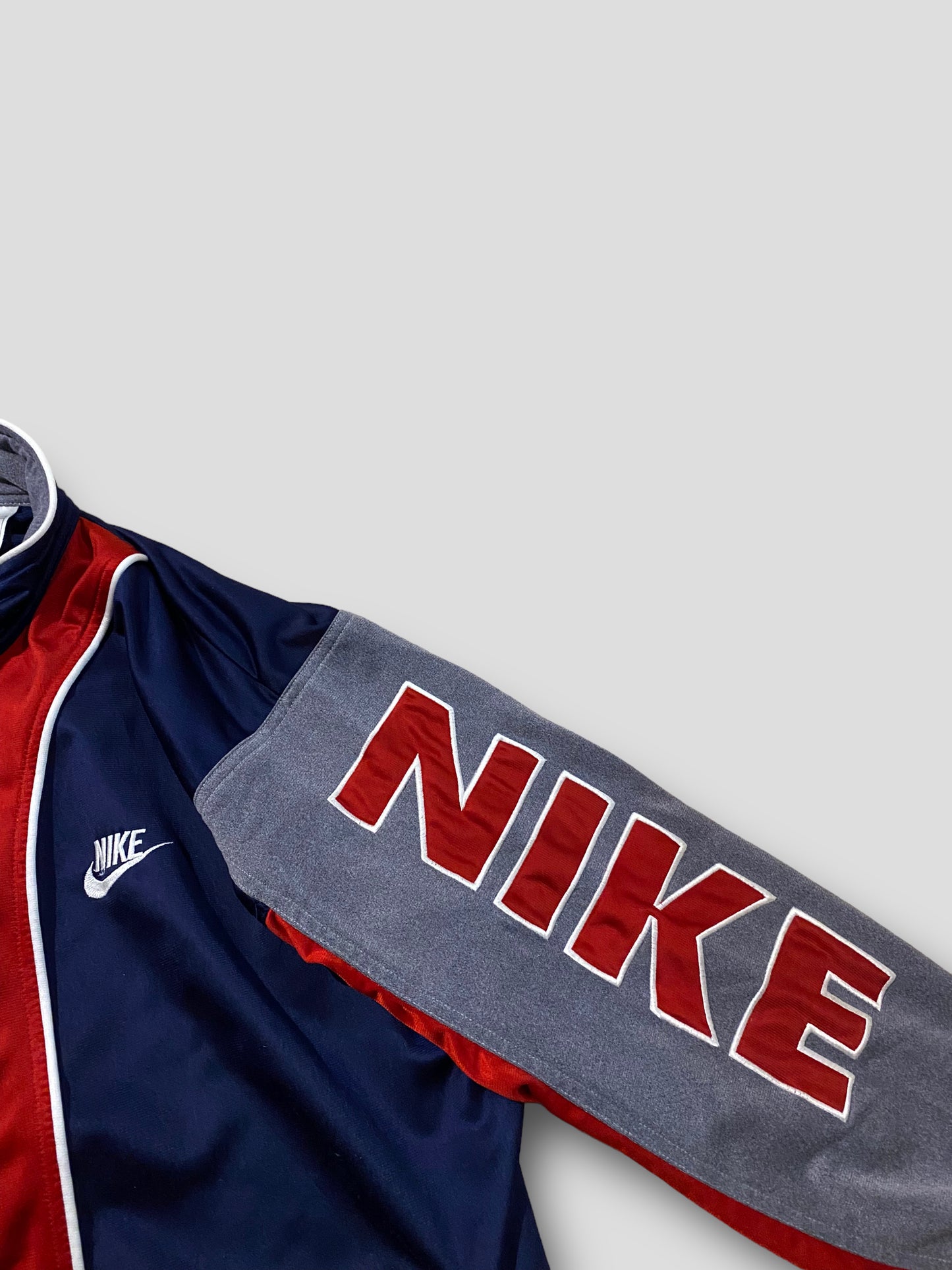 Nike Vintage Trackjacket (XL)