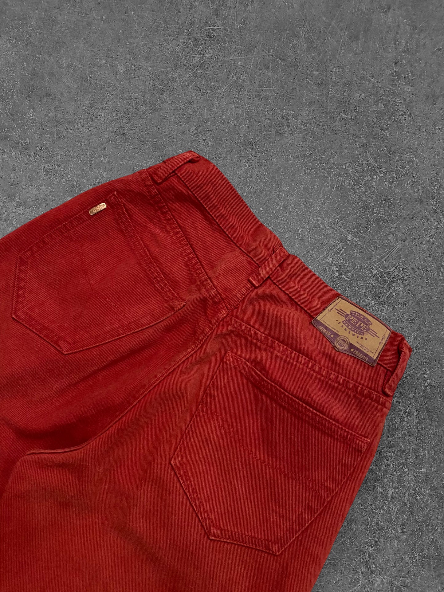 80-luvun Pepe Jeans (W30, L40)